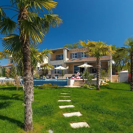 Casa de Férias Nikolina