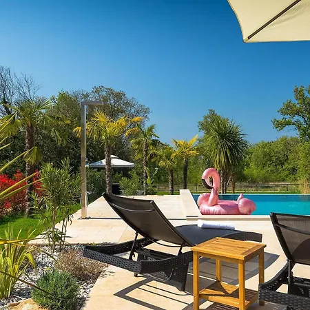 Casa de Férias Nikolina *