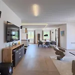 Ferienhaus Nikolina