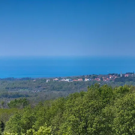 Nikolina Holiday home *