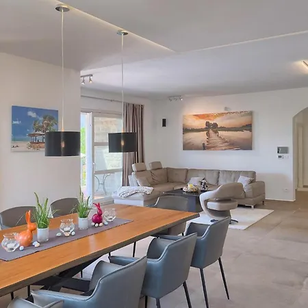 Holiday home Nikolina *