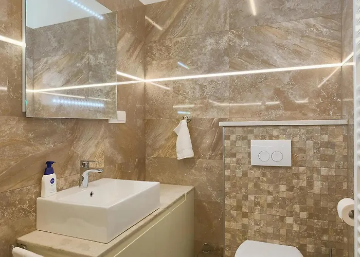 Nikolina Feriehus Poreč